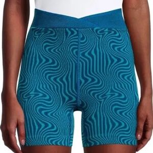 FP Movement NWOT “free throw” jacquard bike shorts